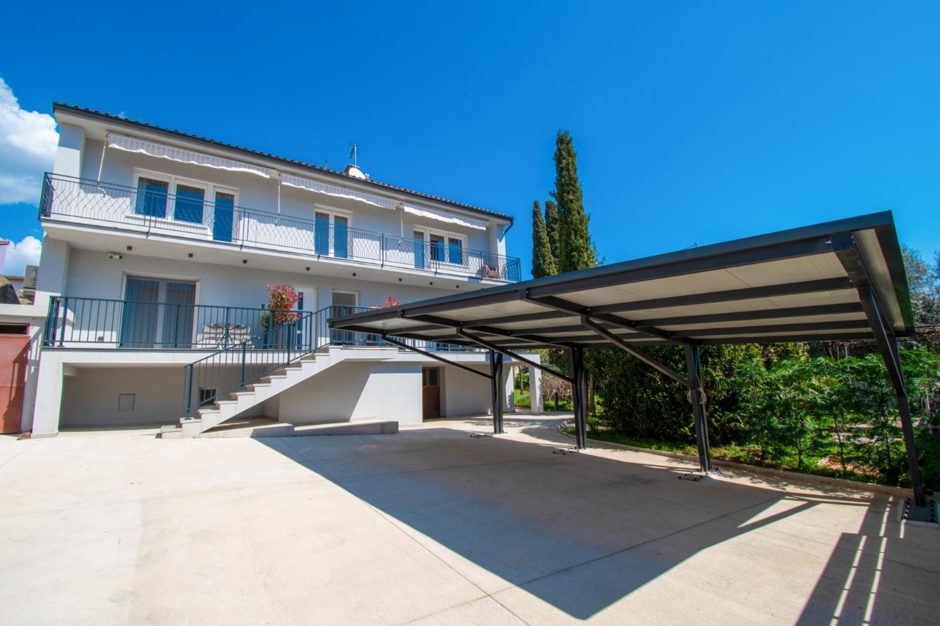 City Life With Free Parking Pula Exterior foto